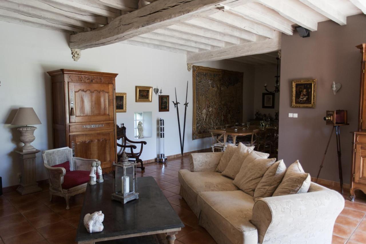 Les Jarrieres Bed and Breakfast Dame-Marie-les-Bois Exteriör bild