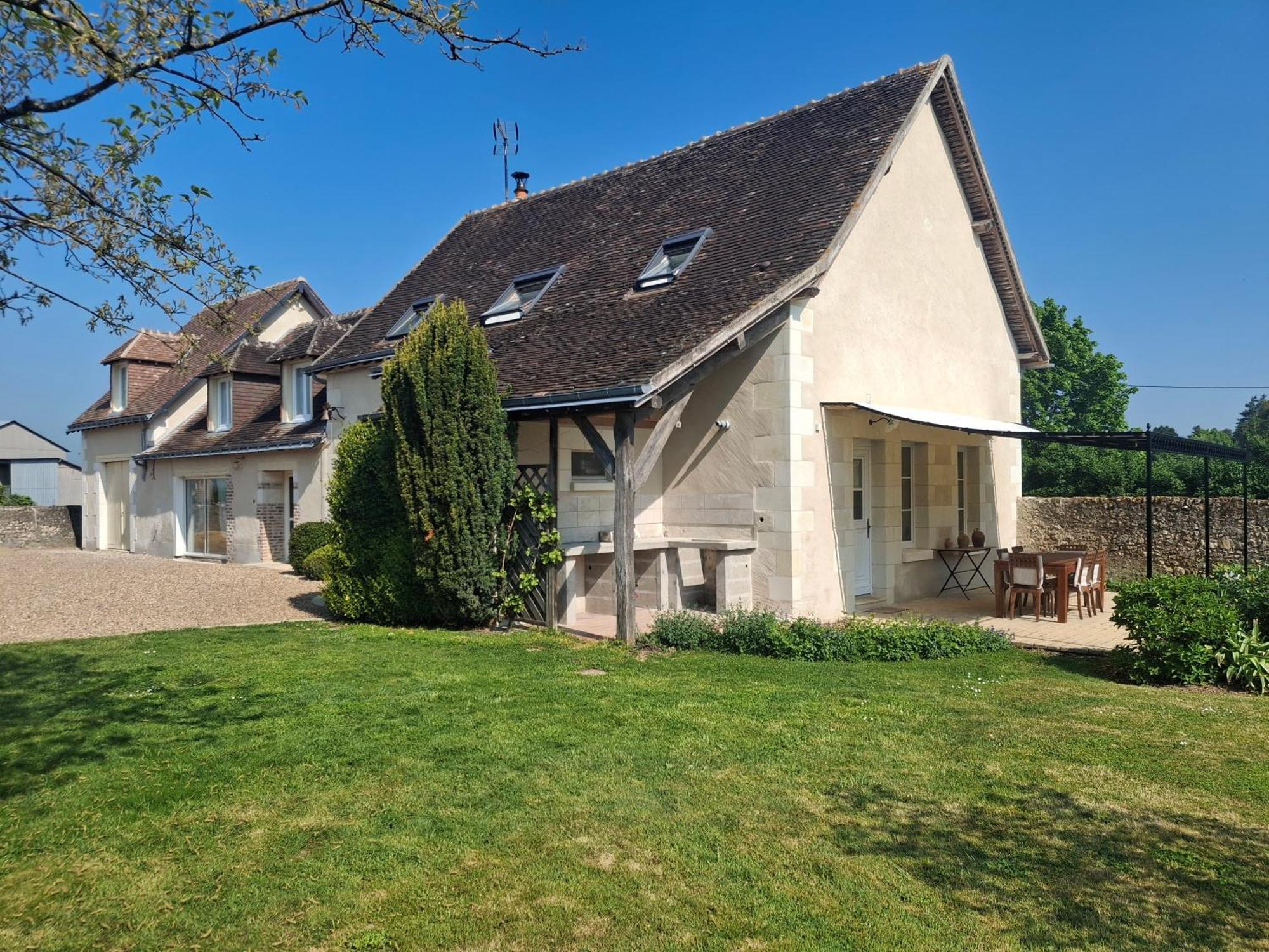Les Jarrieres Bed and Breakfast Dame-Marie-les-Bois Exteriör bild